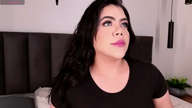 Harmonybabe  online show from March 22, 9:18 pm