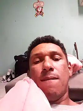 Snapshot of Bahia555 chatting on January 10, 1:10 am Bahia555 online show from January 10, 1:10 am