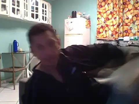 Snapshot of Bahia555 chatting on January 15, 10:06 am Bahia555 online show from January 15, 10:06 am