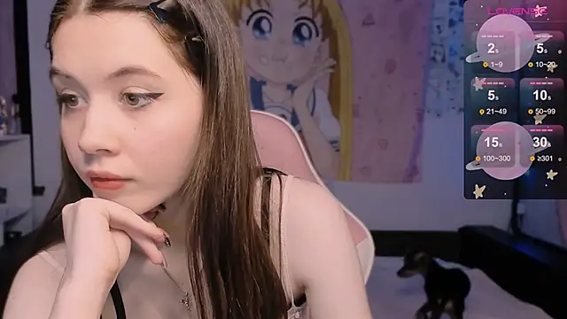 CoddleWeeper  online show from September 30, 2:33 pm