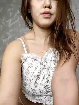  AnMiss  online show from February 26, 6:32 pm