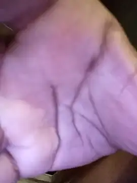 Snapshot of JerryJerome01 chatting on December 21, 10:08 pm JerryJerome01 online show from December 21, 10:08 pm