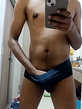 Snapshot of JerryJerome01 chatting on June 14, 4:42 pm JerryJerome01 online show from June 14, 4:42 pm