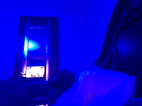 Mrunpredictableyouknow online show from March 31, 6:14 am