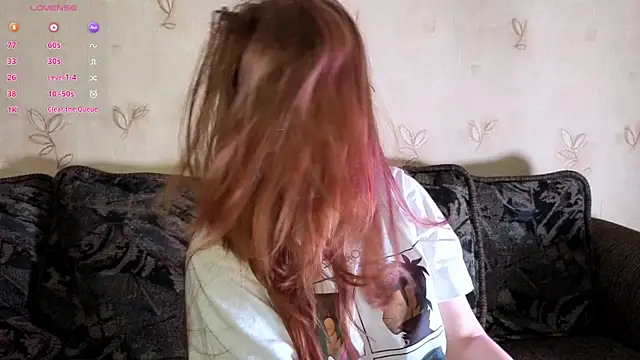 Snapshot of KatalinaAmore chatting on June 28, 5:41 pm KatalinaAmore online show from June 28, 5:41 pm