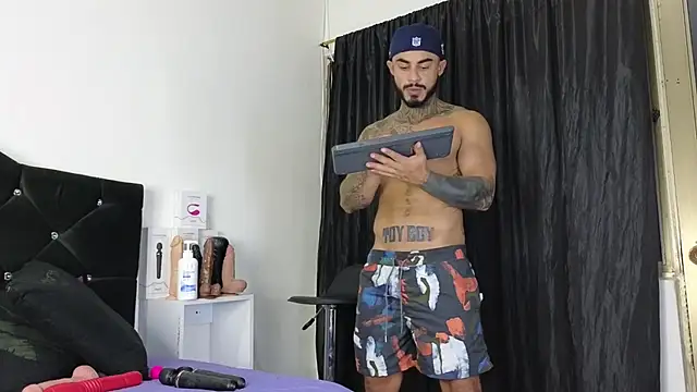 john cartter1 online show from February 13, 11:06 am