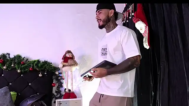 john cartter1 online show from January 7, 12:07 pm