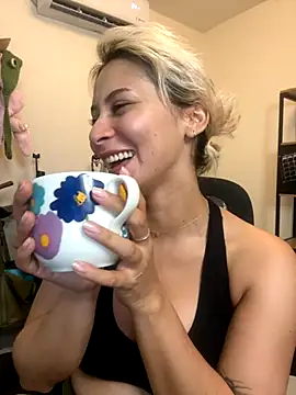 Ramona Flower online show from November 8, 2:12 am