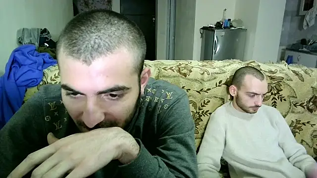 Snapshot of Barney_Tedd chatting on January 4, 8:27 pm Barney Tedd online show from January 4, 8:27 pm