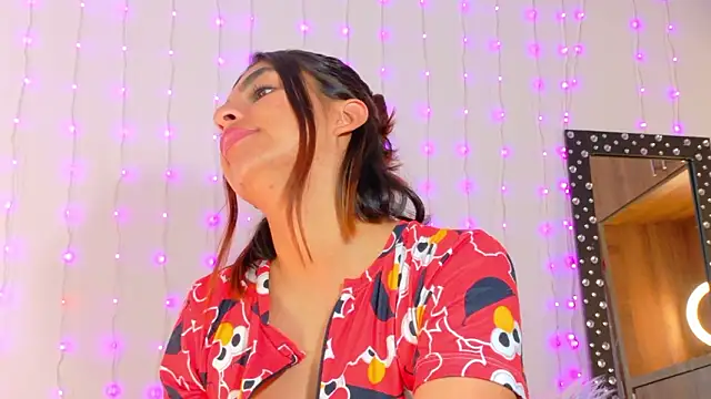 Snapshot of im_anna_ chatting on February 5, 8:02 pm im anna online show from February 5, 8:02 pm