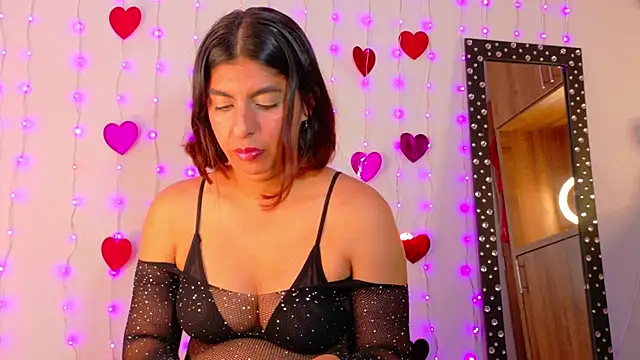 Snapshot of im_anna_ chatting on February 25, 1:04 am im anna online show from February 25, 1:04 am