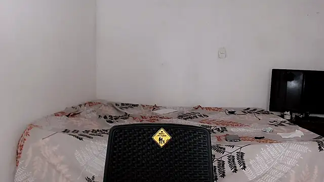 jasmin brunette  online show from December 15, 11:58 am