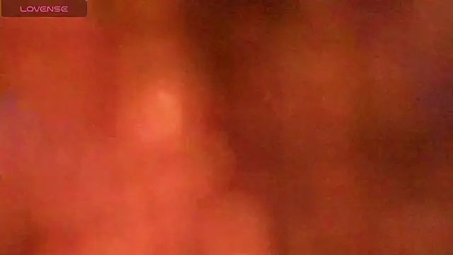 Lauren Hills069 online show from May 7, 9:53 pm
