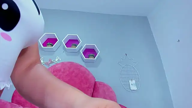 LilithSmith  online show from March 8, 11:27 am