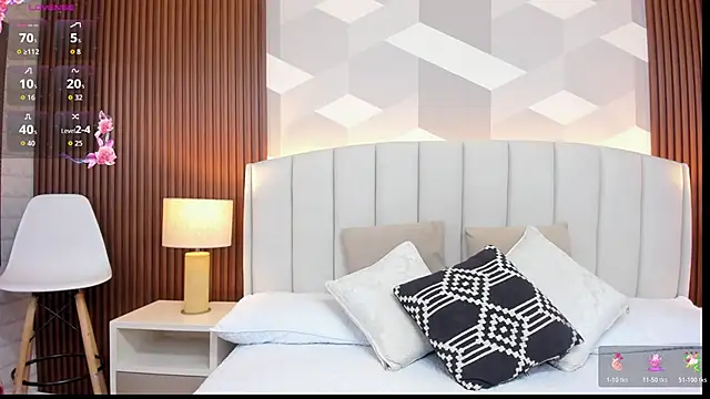 Snapshot of Marge_lasander chatting on October 25, 1:35 am Marge lasander online show from October 25, 1:35 am