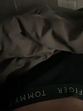 Snapshot of teenboy2737 chatting on October 24, 11:34 pm teenboy2737 online show from October 24, 11:34 pm