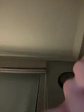 Snapshot of teenboy2737 chatting on February 16, 6:09 am teenboy2737 online show from February 16, 6:09 am