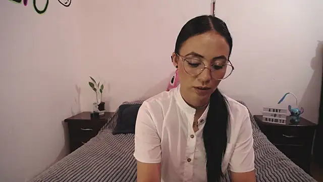 anny roberts online show from February 10, 11:34 pm