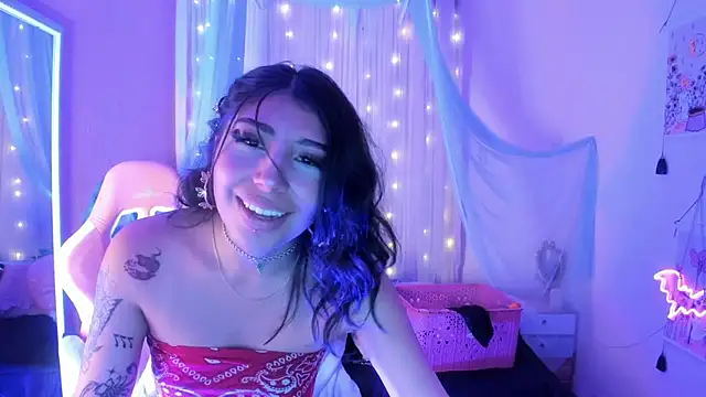 Snapshot of SheryLee chatting on December 16, 8:37 pm SheryLee online show from December 16, 8:37 pm