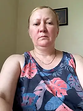 blondyaguar online show from July 17, 8:21 am