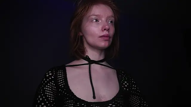 ginger hugs online show from February 7, 10:09 pm