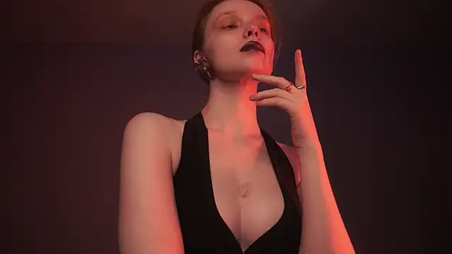 ginger hugs online show from February 22, 10:09 pm