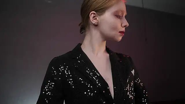 Snapshot of ginger_hugs chatting on February 18, 10:06 pm ginger hugs online show from February 18, 10:06 pm