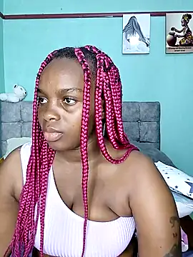 Snapshot of freaky_j_ chatting on December 15, 10:37 pm freaky j online show from December 15, 10:37 pm