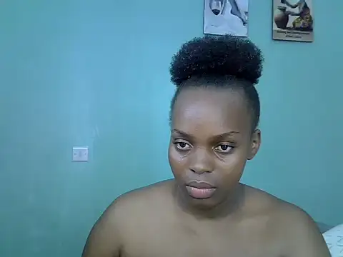 Snapshot of freaky_j_ chatting on February 5, 2:29 am freaky j online show from February 5, 2:29 am