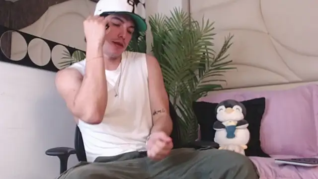 Karimferrer online show from March 3, 4:18 am