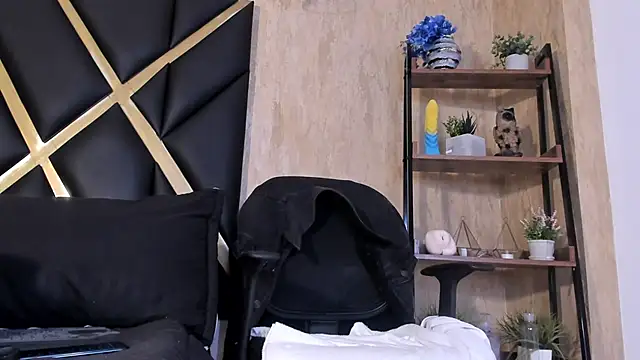 Karimferrer online show from June 4, 3:12 am