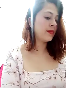 LisbethMoore  online show from February 6, 1:54 pm