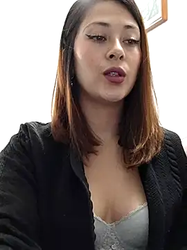 LisbethMoore  online show from March 13, 1:40 pm