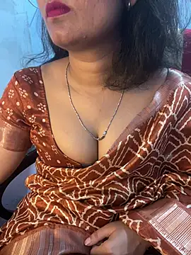 Spicy sari girl online show from August 1, 3:50 am