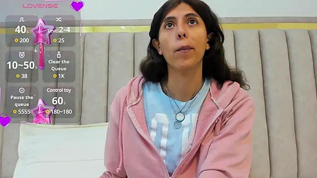 FreyaMoller online show from January 25, 7:07 pm