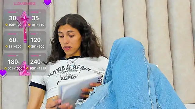 FreyaMoller online show from February 18, 11:52 pm