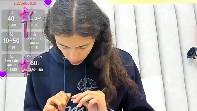 FreyaMoller online show from February 24, 7:09 pm