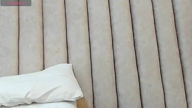 FreyaMoller online show from February 27, 6:31 pm