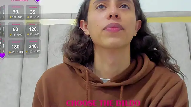 FreyaMoller online show from November 18, 7:18 pm