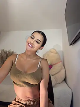 Kimm khalifa online show from April 14, 1:55 am