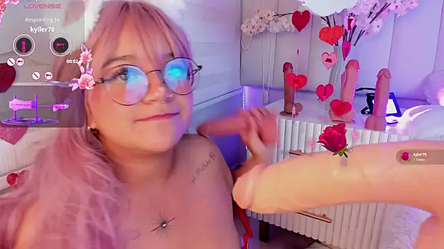 Sally  Walker online show from February 14, 10:25 pm