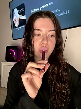 Kimi Ass online show from November 5, 1:55 pm