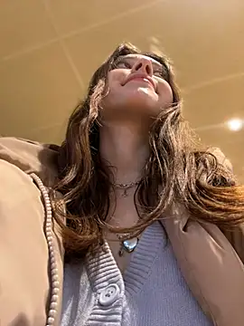 Snapshot of Times__Square chatting on January 17, 4:06 am Times Square online show from January 17, 4:06 am