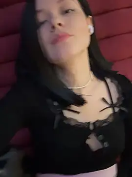 Snapshot of Times__Square chatting on February 2, 10:24 am Times Square online show from February 2, 10:24 am