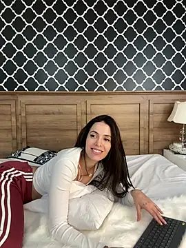 Amber Rush  online show from February 2, 9:45 pm