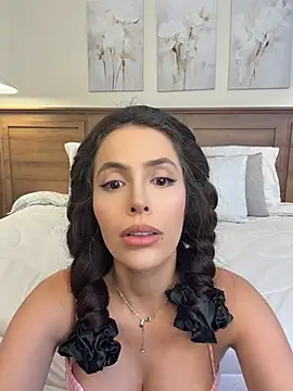 Snapshot of Amber_Rush_ chatting on June 10, 11:24 pm Amber Rush online show from June 10, 11:24 pm