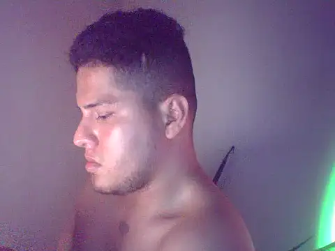 Malandralle online show from December 1, 5:51 pm