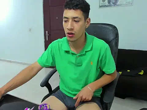 Chandler ken online show from October 12, 8:46 am