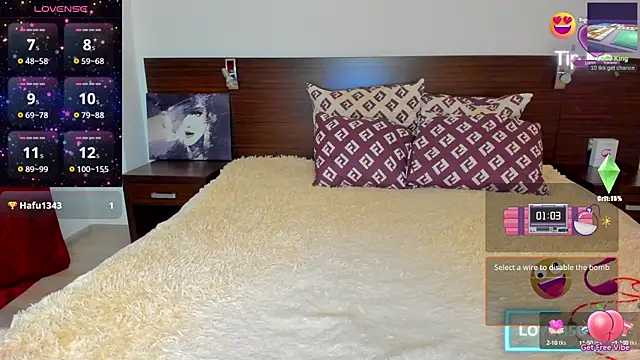 Snapshot of Hanna_Becrett17 chatting on December 19, 12:45 pm Hanna Becrett17 online show from December 19, 12:45 pm