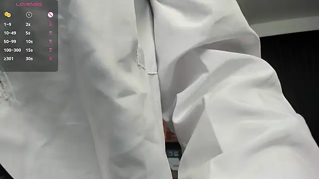 LiaTaylorr online show from February 20, 12:16 pm